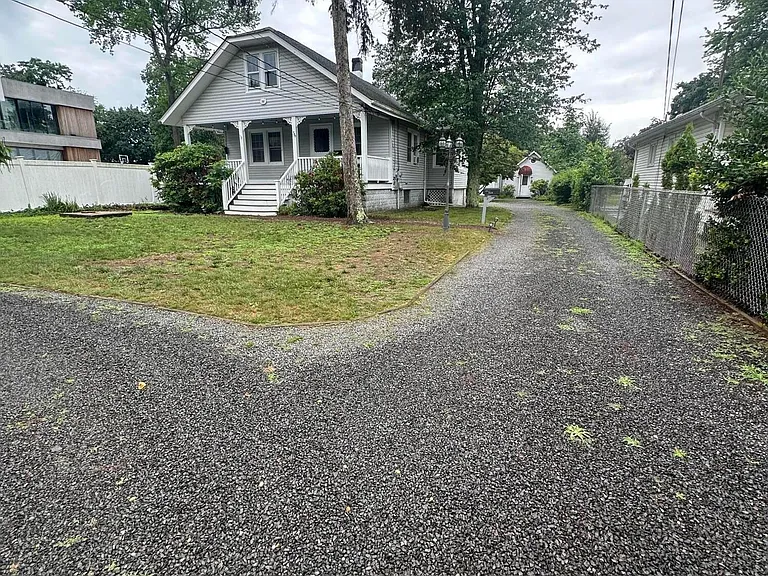 36 Whalepond Rd #FRONT — Photo 8