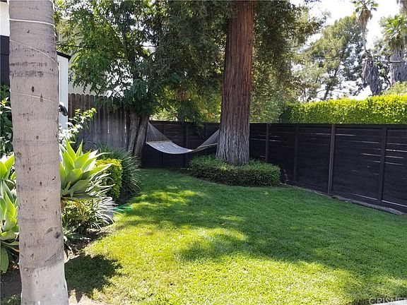 4th image of 4418 Bellflower Ave
