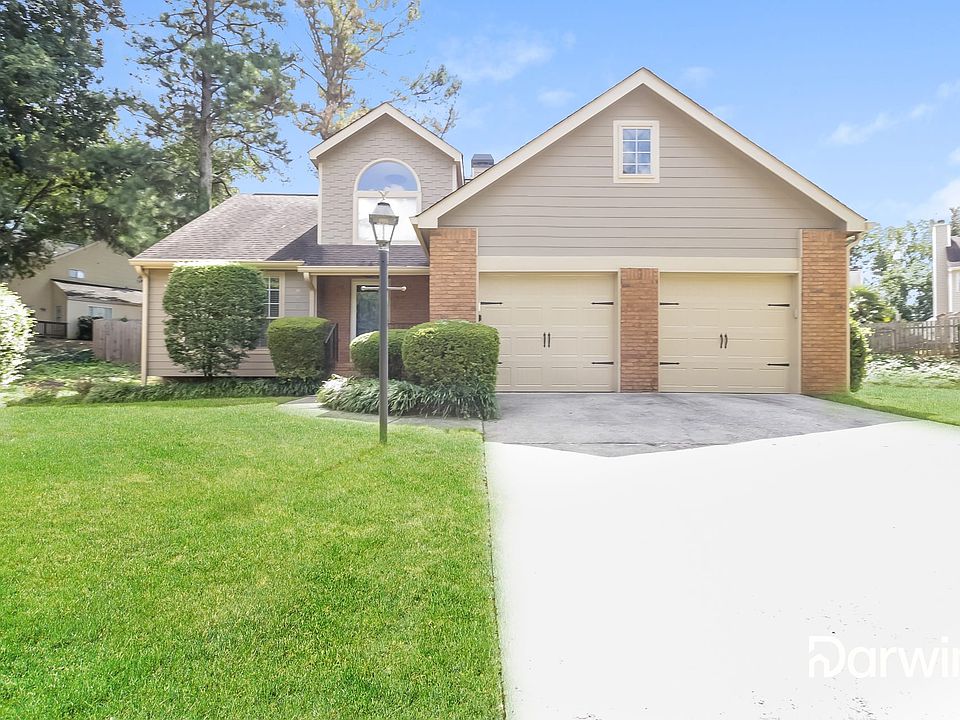 1st image of 930 Cobb Place Manor Dr