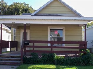 215 5th Ave N, Clinton, IA 52732