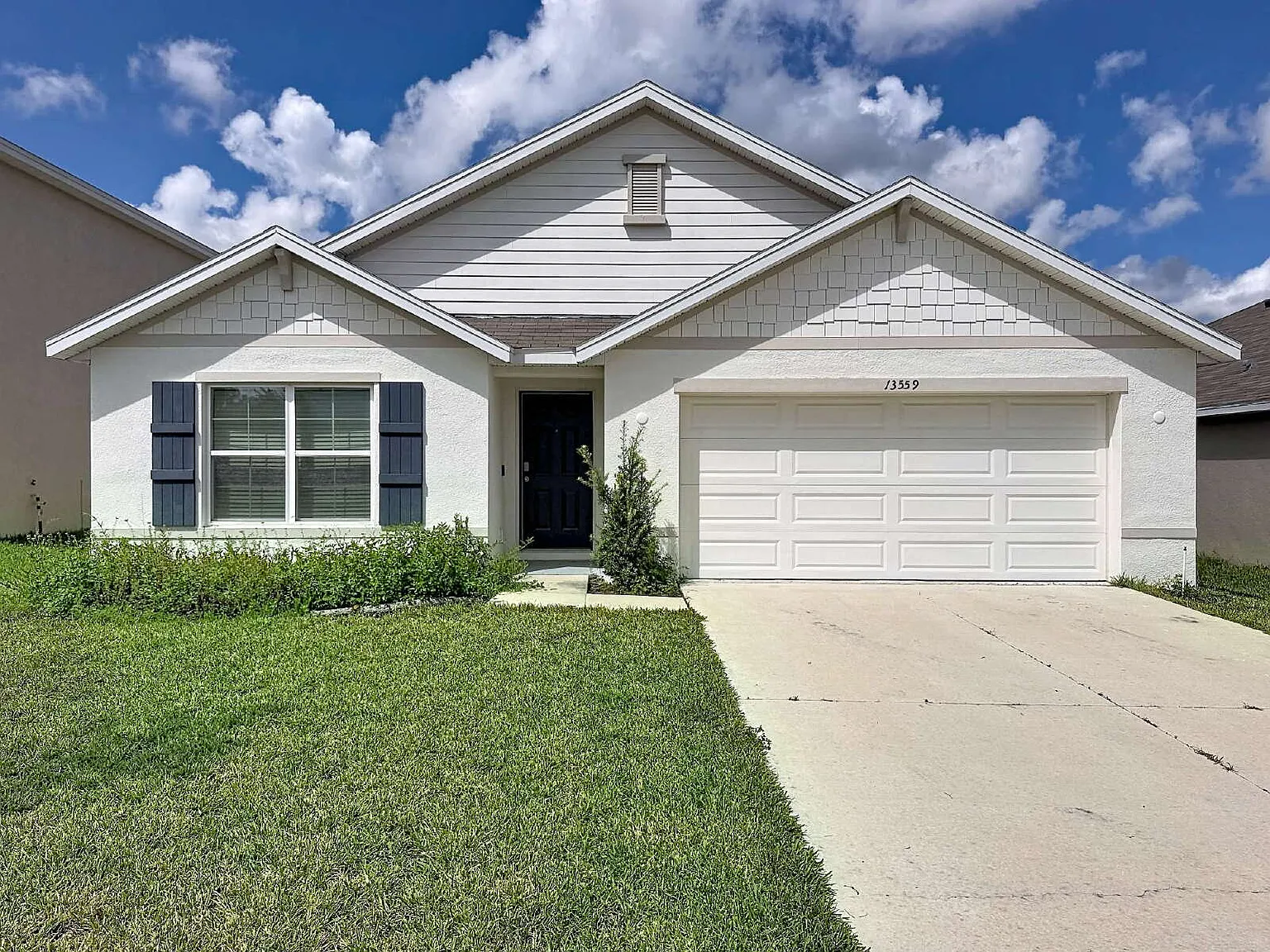 13559 Southern Magnolia Drive Dade City, FL — Photo 2