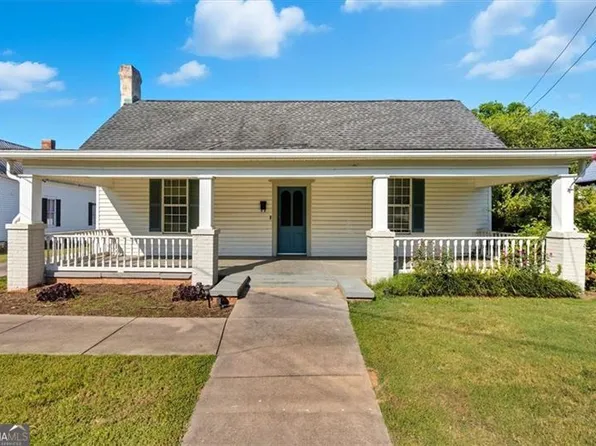 320 S Main St, Adairsville, GA 30103