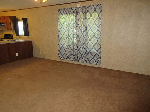 5th image of 3825 Arlian Brannen Rd