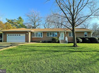 21 Clement Pl, Toms River, NJ 08755