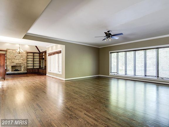4th image of 10605 Stapleford Hall Dr