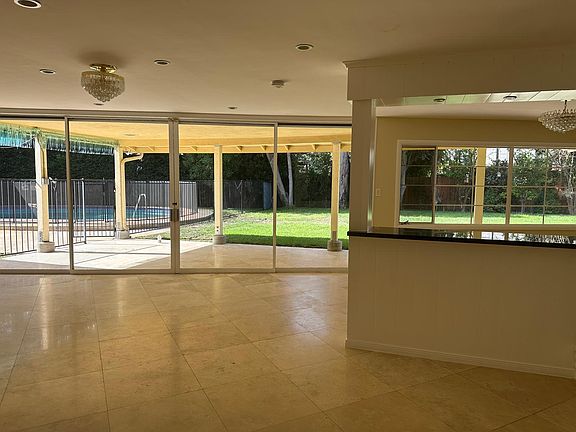 5th image of 1031 Acanto Pl
