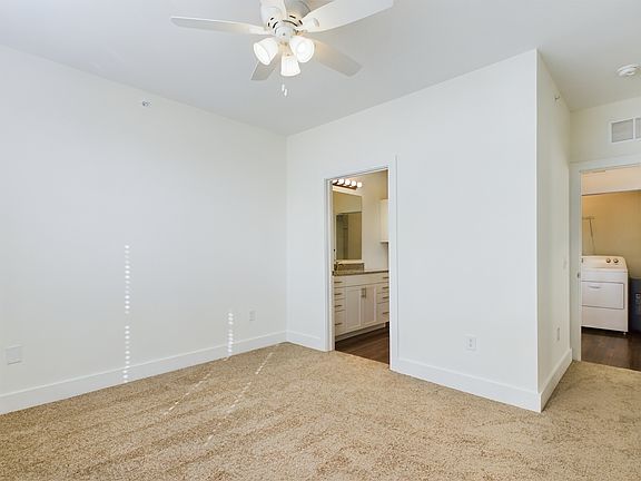 4th image of 470 Arsdale Ave #29-202
