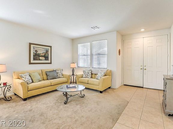 5th image of 929 Butterfly Falls Ct