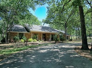 902 Skyline Dr, Argyle, TX 76226