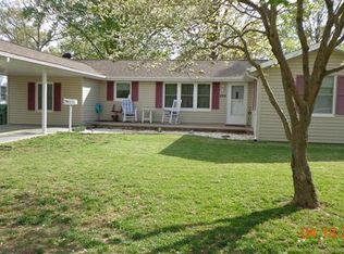 1410 Opdyke St, Chester, IL 62233