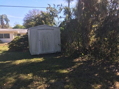 2nd image of 573 Skylark Ln NW