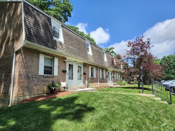 129 Whitestown Vlg APT B