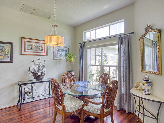 5th image of 5832 NW Gillespie Avenue
