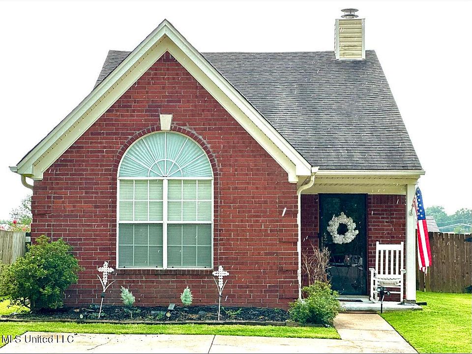 1st image of 9 Belisle Dr