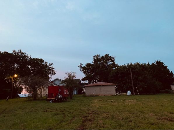 6851 Highway 11