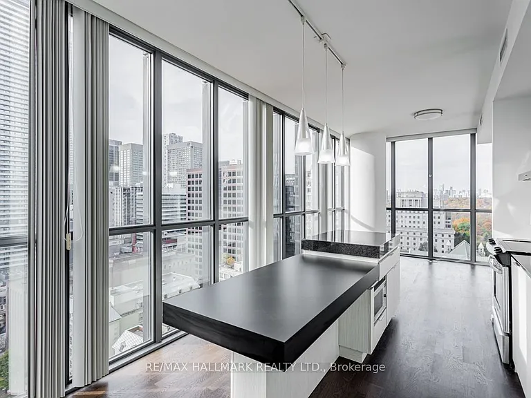 101 Charles St E #1706 — Photo 7
