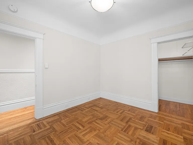 737 Waller St #737 — Photo 16