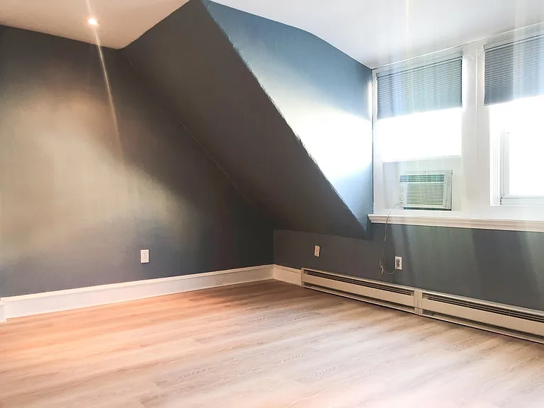 1115 Spruce St #4 — Photo 19