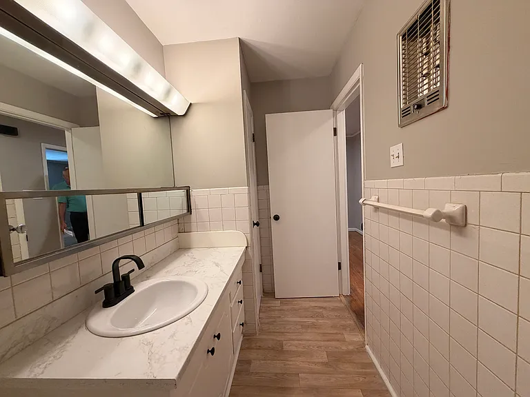3637 Taliluna Ave #A3 — Photo 13