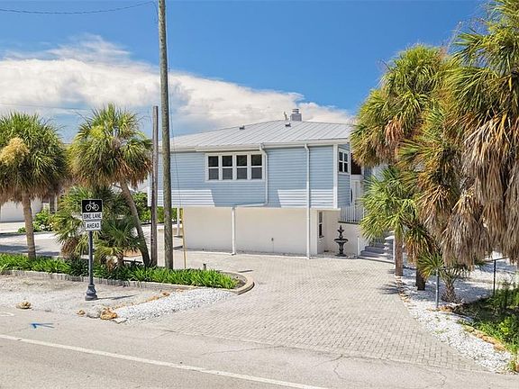 3rd image of 6000 N BEACH ROAD