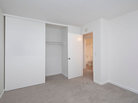4th image of 4585 Felton St Unit 4
