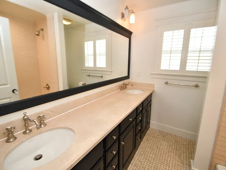 409 S Gertruda Ave — Photo 39