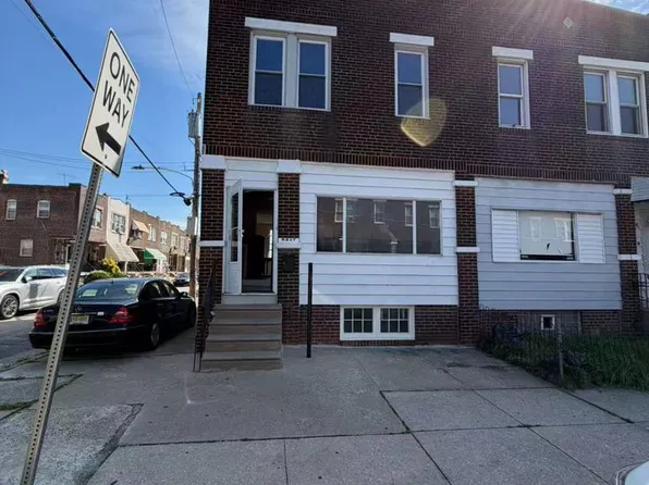 5217 Ditman St, Philadelphia, PA 19124