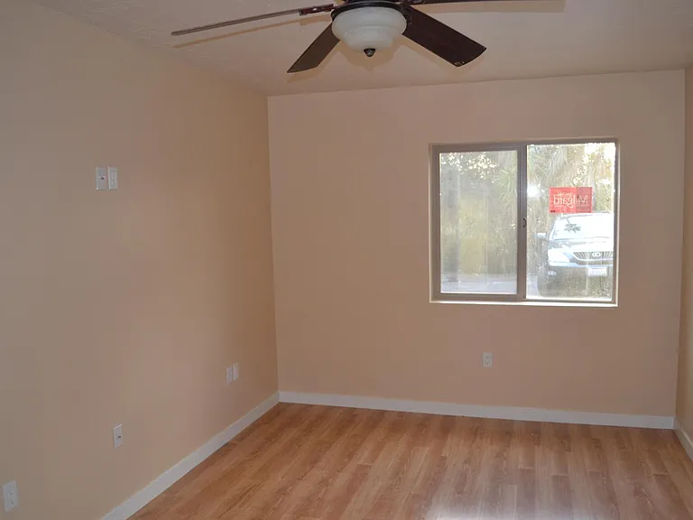 501 S Vine St S #3 — Photo 10
