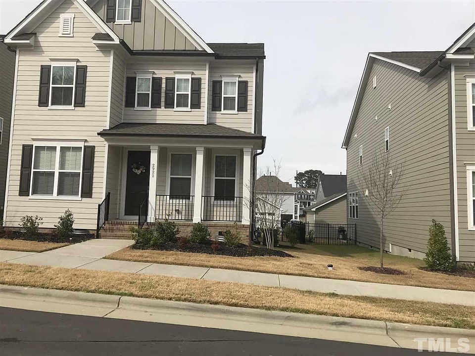 1st image of 2921 Farmhouse Dr