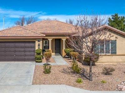 3103 Emerald Ln, Lancaster, CA, 93535