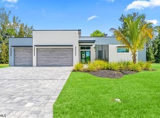 1419 SW 15th Ter, Cape Coral, FL 33991