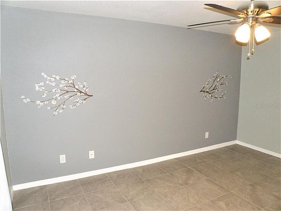 5th image of 4878 Dragon St