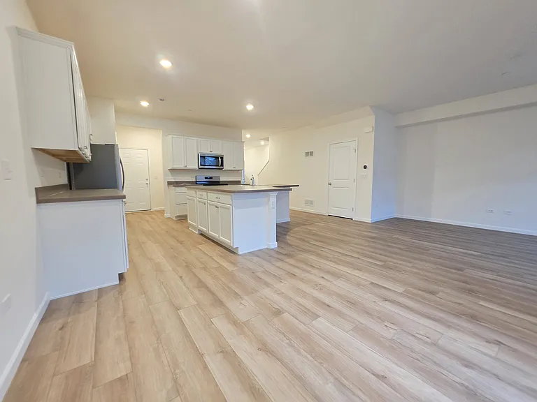 2318 Horseshoe Cir — Photo 7