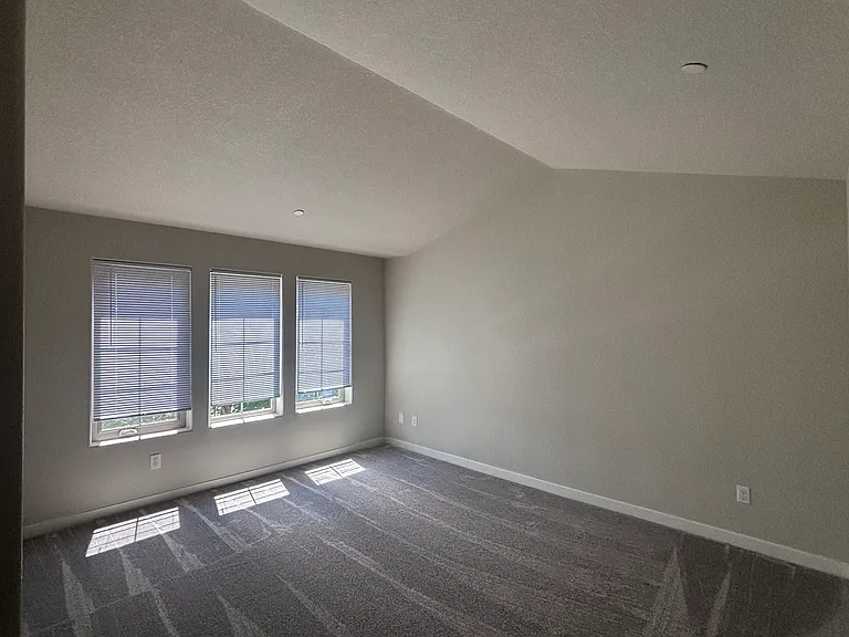 28761 SW Brussels Ln — Photo 12