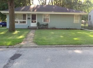 1002 67th St, Windsor Heights, IA 50324