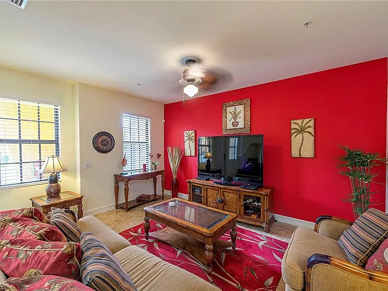 9102 Capistrano St S #723 — Photo 4