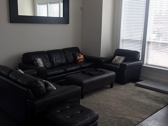 3rd image of 403 Steel Gardens Blvd
