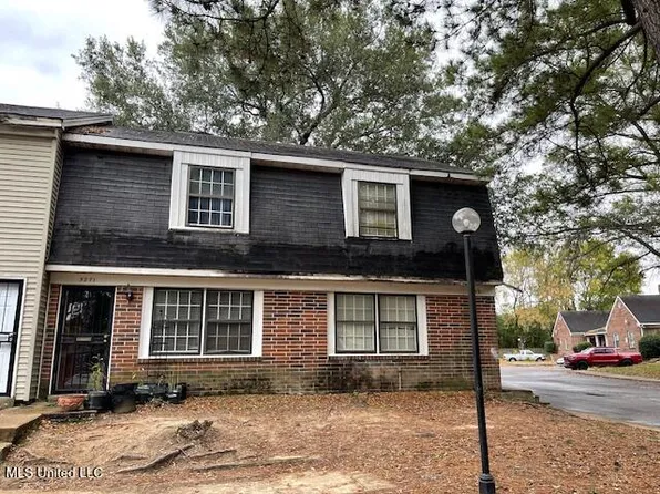 5271 Cambridge Station Ct #I, Memphis, TN 38115