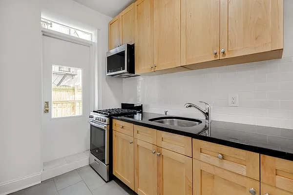 Rented by Akelius Real Estate Management | media 10