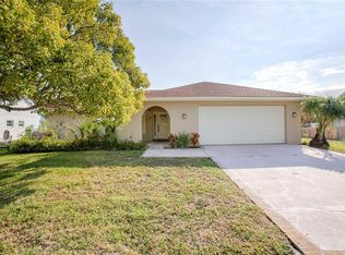 7618 Summertree Ln, New Port Richey, FL 34653