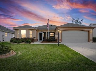 821 San Salvador Dr, The Villages, FL 32159