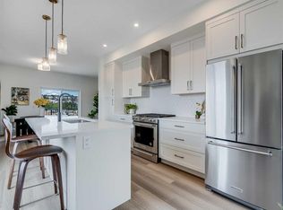 200 SE Southridge Dr #6106, Okotoks, AB T1S0N8