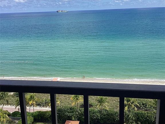 4th image of 2625 Collins Ave APT 1605