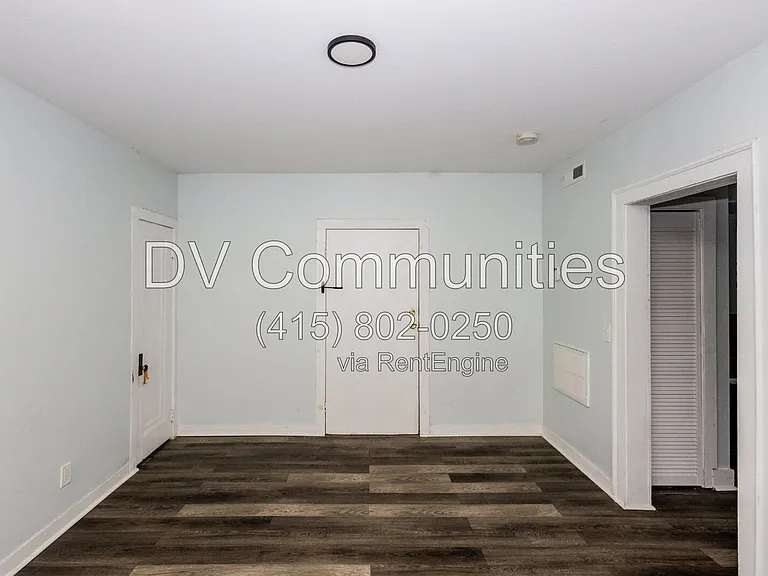3296 E 149th St #11 — Photo 3