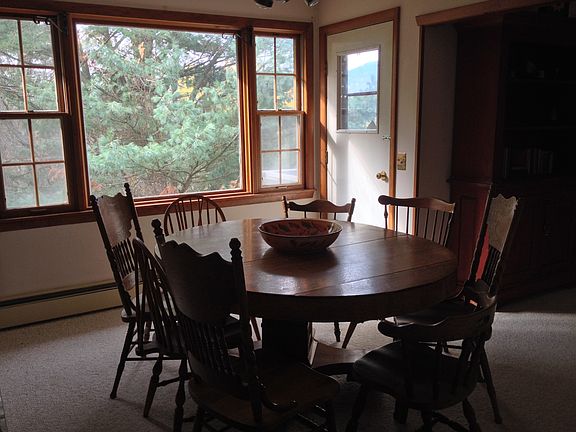 Upstairs dining room