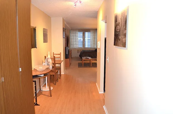 Rented by NY Living Solutions | media 12