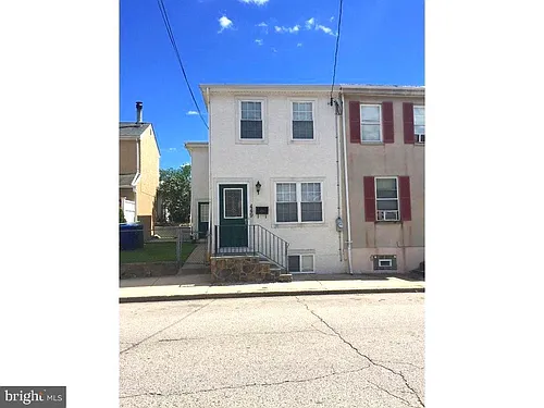 449 Parker Ave Photo 1