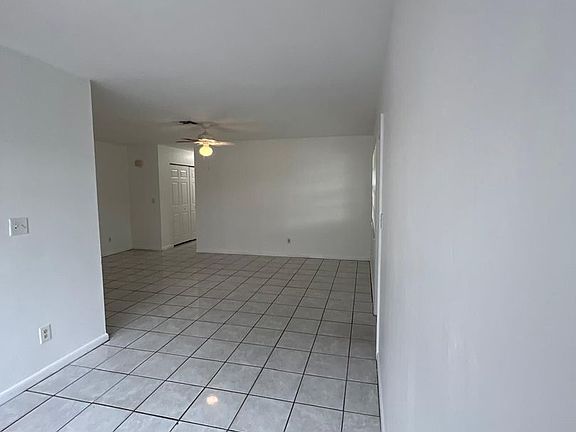 5th image of 18468 Miami Blvd