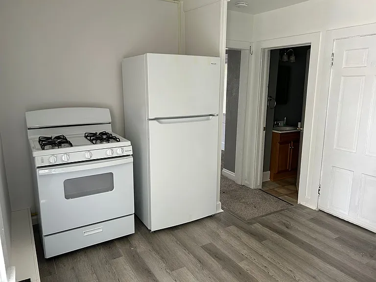 1201 S Cedar Ave #3 — Photo 8