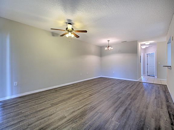 3rd image of 9518 Newdale Way APT 202